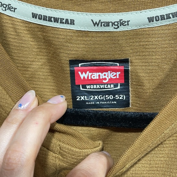 Men’s wrangler long sleeve - Picture 4 of 4